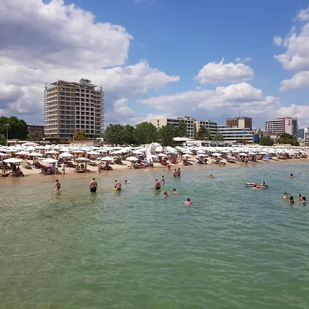Apartment In The Heart Of Sunny Beach Close To The Sea And The Beach Appartamento *