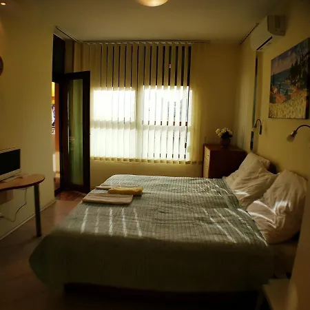 Apartment In The Heart Of Sunny Beach Close To The Sea And The Beach *